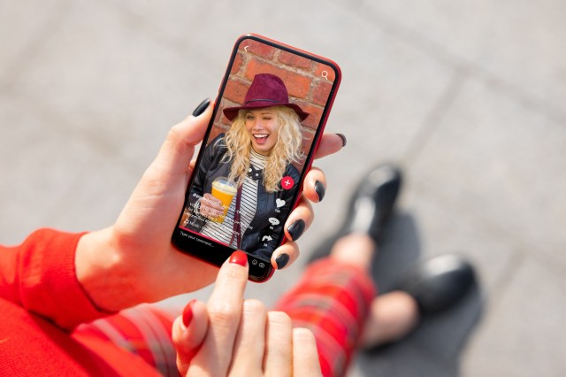 Cracking the Code: The Hidden Strategies of Viral Content by Influencers
